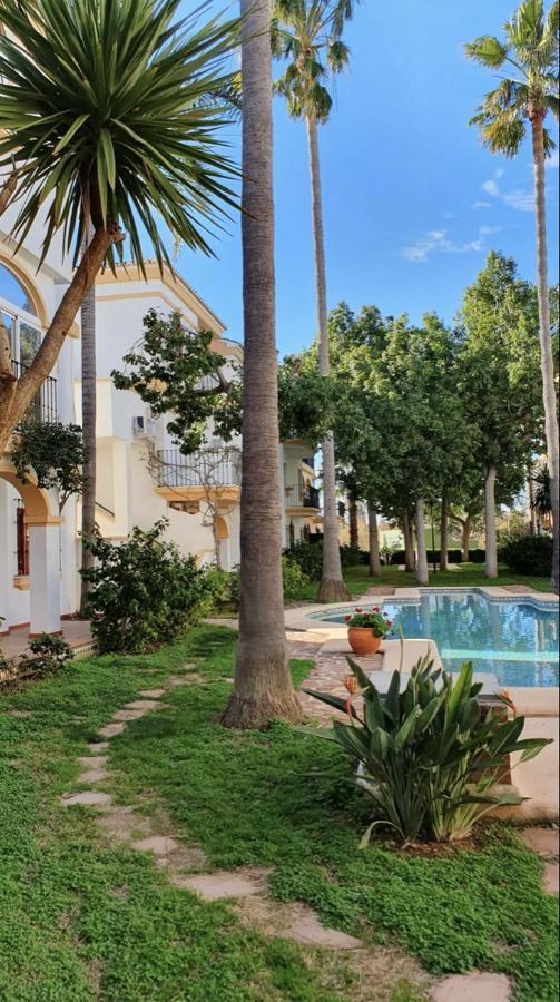 Lovely Apartment In Denia; El Patio Екстериор снимка