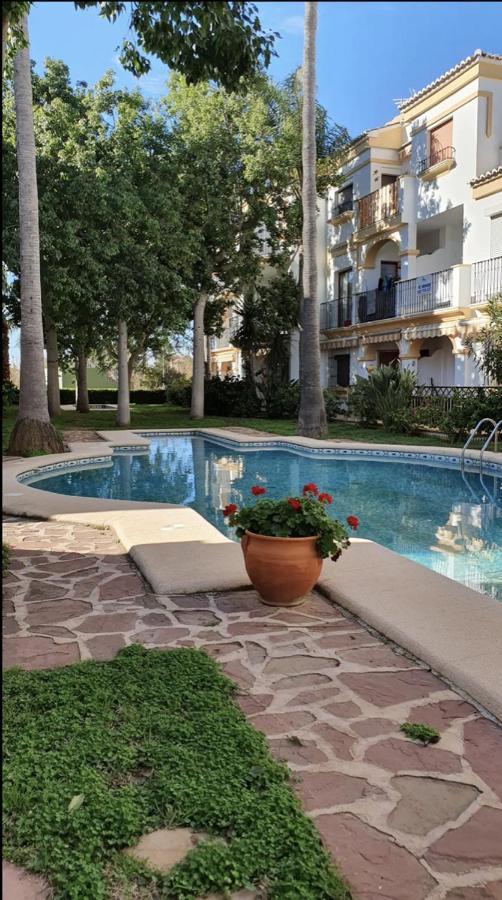 Lovely Apartment In Denia; El Patio Екстериор снимка