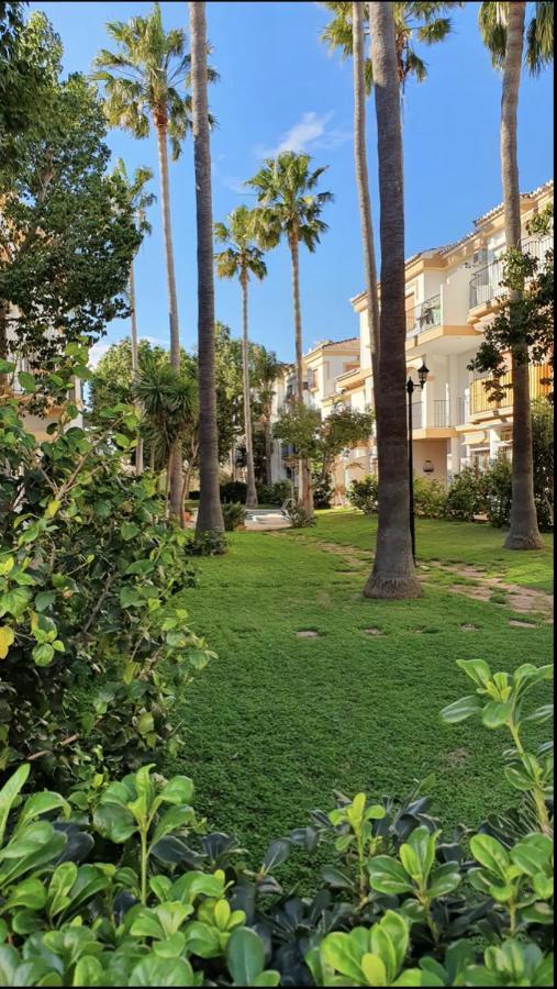 Lovely Apartment In Denia; El Patio Екстериор снимка